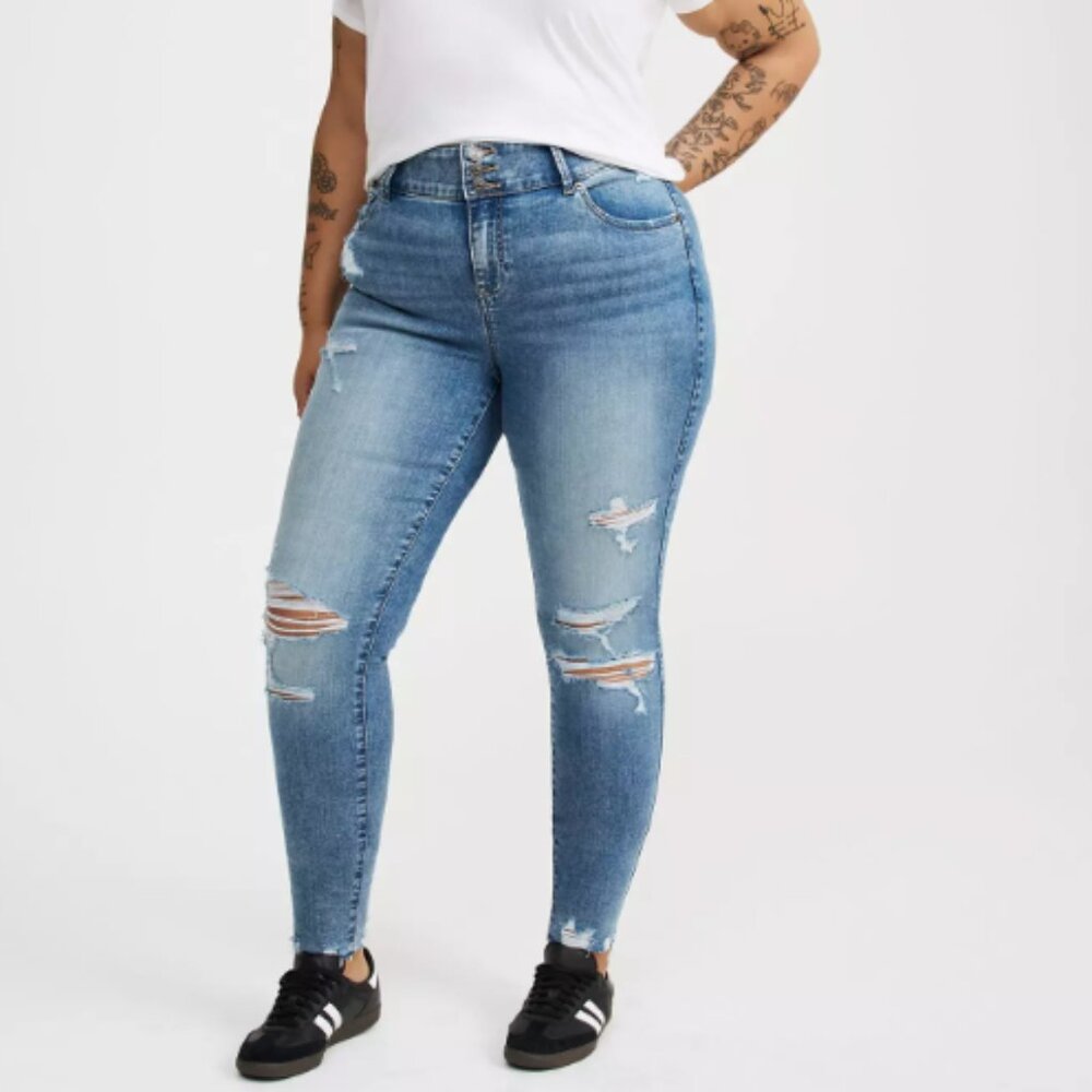 Torrid Destructed Jeggings 12R